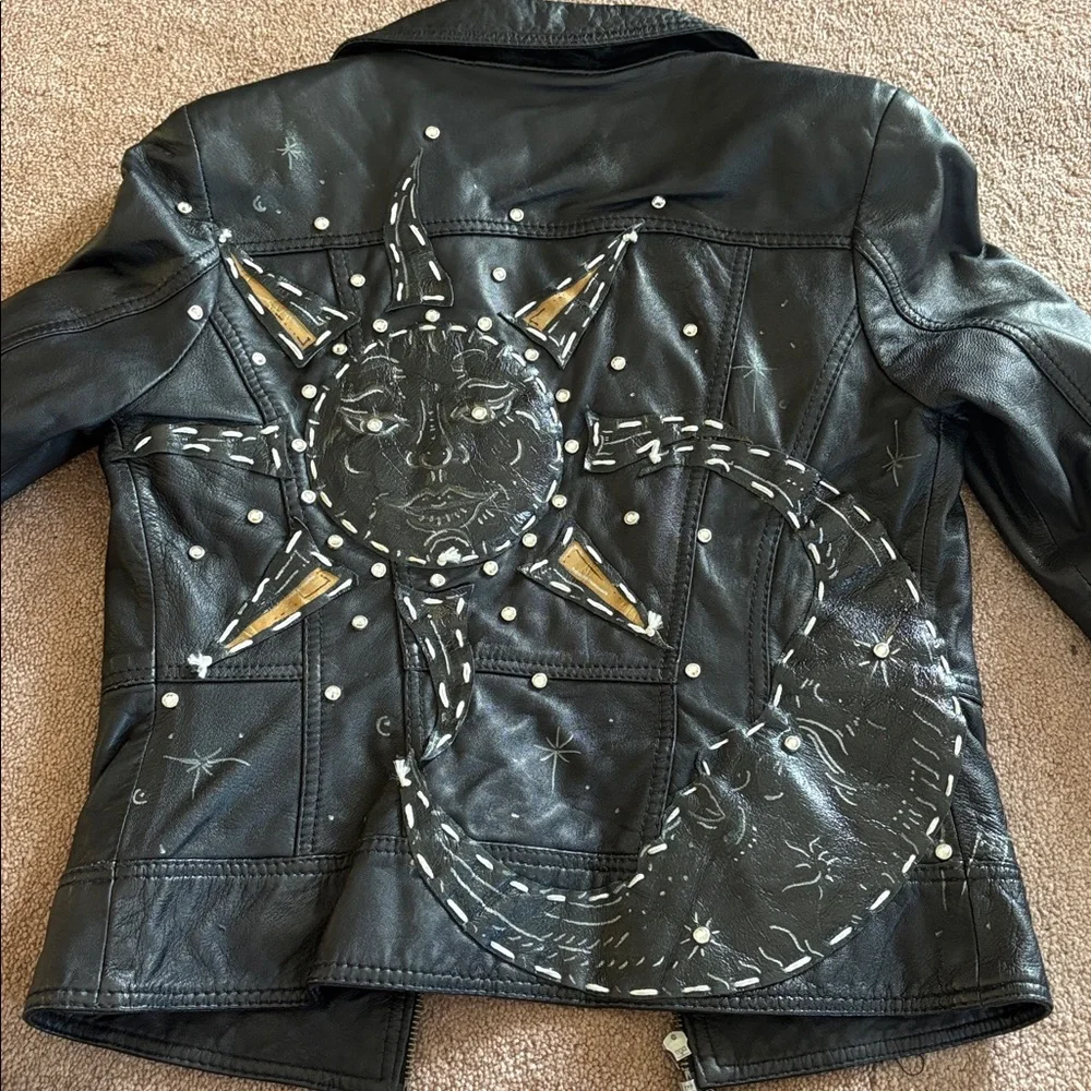 Guess Women's Leather Jacket moon and stars small GUC - Picture 5 of 6